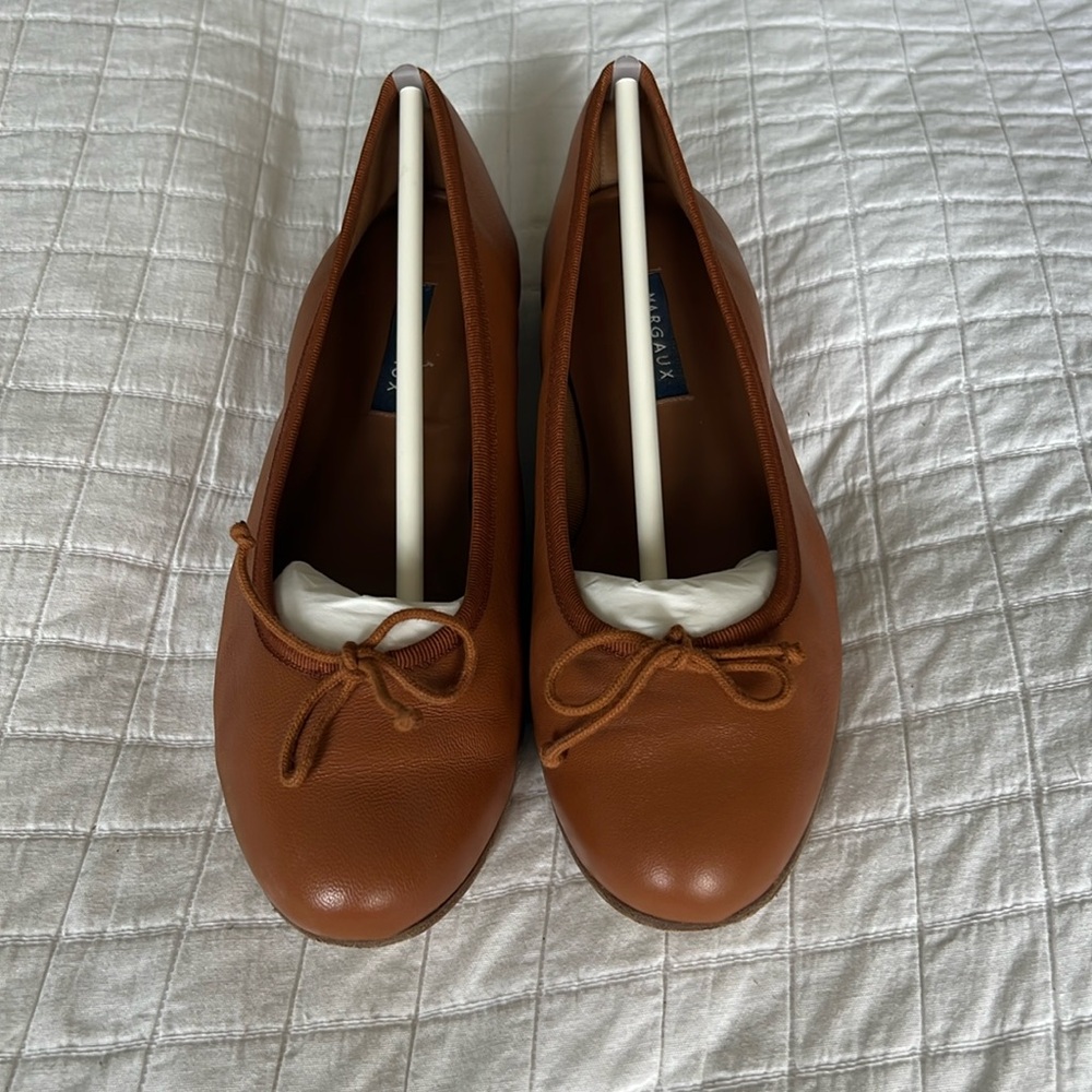 Margaux Demi Ballet Flat Size 39M Saddle Nappa